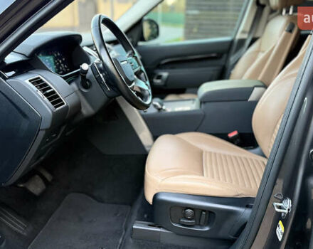 Коричневый Ленд Ровер Дискавери, объемом двигателя 3 л и пробегом 65 тыс. км за 57900 $, фото 32 на Automoto.ua