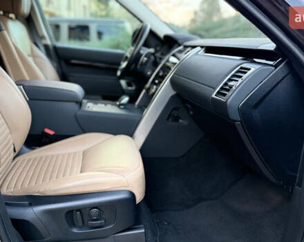 Коричневый Ленд Ровер Дискавери, объемом двигателя 3 л и пробегом 65 тыс. км за 57900 $, фото 36 на Automoto.ua