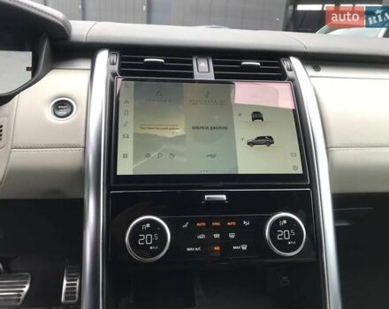 Коричневый Ленд Ровер Дискавери, объемом двигателя 3 л и пробегом 129 тыс. км за 58490 $, фото 16 на Automoto.ua