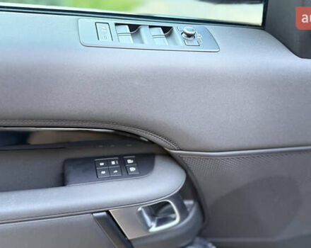 Коричневый Ленд Ровер Дискавери, объемом двигателя 3 л и пробегом 65 тыс. км за 57900 $, фото 29 на Automoto.ua