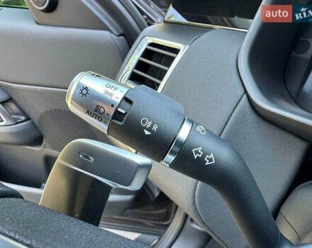 Коричневый Ленд Ровер Дискавери, объемом двигателя 3 л и пробегом 65 тыс. км за 59500 $, фото 32 на Automoto.ua