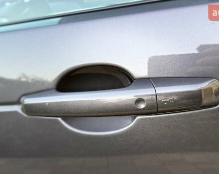 Коричневый Ленд Ровер Дискавери, объемом двигателя 3 л и пробегом 65 тыс. км за 57900 $, фото 26 на Automoto.ua