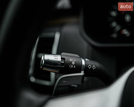 Коричневый Ленд Ровер Дискавери, объемом двигателя 3 л и пробегом 49 тыс. км за 49900 $, фото 105 на Automoto.ua