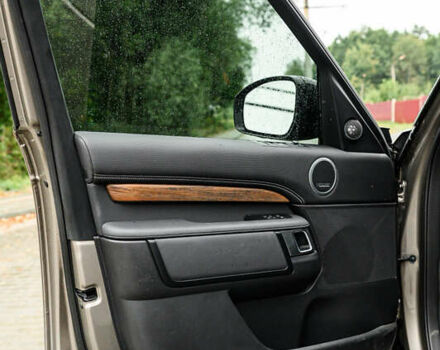 Коричневый Ленд Ровер Дискавери, объемом двигателя 3 л и пробегом 49 тыс. км за 49900 $, фото 69 на Automoto.ua