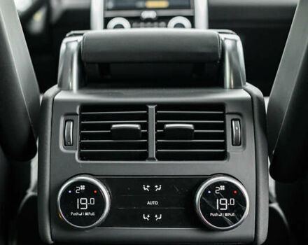 Коричневый Ленд Ровер Дискавери, объемом двигателя 3 л и пробегом 49 тыс. км за 49900 $, фото 51 на Automoto.ua