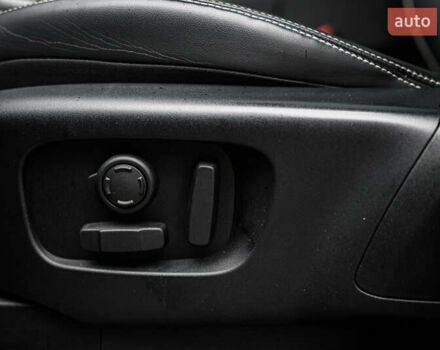 Коричневый Ленд Ровер Дискавери, объемом двигателя 3 л и пробегом 49 тыс. км за 49900 $, фото 66 на Automoto.ua