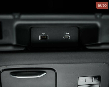 Коричневый Ленд Ровер Дискавери, объемом двигателя 3 л и пробегом 49 тыс. км за 49900 $, фото 90 на Automoto.ua