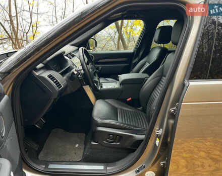 Коричневый Ленд Ровер Дискавери, объемом двигателя 3 л и пробегом 45 тыс. км за 69990 $, фото 8 на Automoto.ua