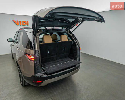 Ленд Ровер Дискавери 2023 в Киеве на Automoto.ua Коричневый Ленд Ровер Дискавери, объемом двигателя 3 л и пробегом 104 тыс. км за 66350 $, фото 7 на Automoto.ua