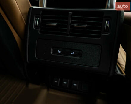 Ленд Ровер Дискавери 2023 в Киеве на Automoto.ua Коричневый Ленд Ровер Дискавери, объемом двигателя 3 л и пробегом 104 тыс. км за 66350 $, фото 25 на Automoto.ua