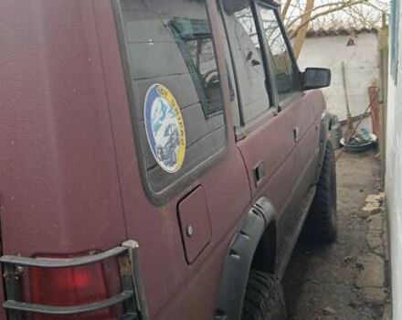 Ленд Ровер Дискавери 1993 в Днепре (Днепропетровске) на Automoto.ua Красный Ленд Ровер Дискавери, объемом двигателя 4 л и пробегом 1 тыс. км за 7000 $, фото 2 на Automoto.ua