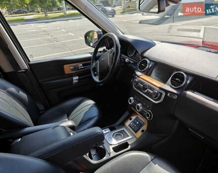 Красный Ленд Ровер Дискавери, объемом двигателя 3 л и пробегом 200 тыс. км за 16700 $, фото 9 на Automoto.ua