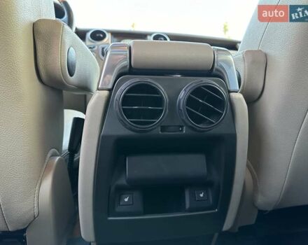 Красный Ленд Ровер Дискавери, объемом двигателя 3 л и пробегом 121 тыс. км за 22950 $, фото 40 на Automoto.ua