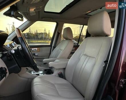 Красный Ленд Ровер Дискавери, объемом двигателя 3 л и пробегом 121 тыс. км за 22950 $, фото 32 на Automoto.ua