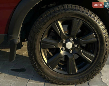 Красный Ленд Ровер Дискавери, объемом двигателя 3 л и пробегом 121 тыс. км за 22950 $, фото 11 на Automoto.ua