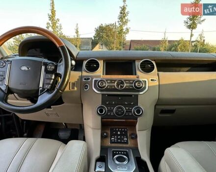 Красный Ленд Ровер Дискавери, объемом двигателя 3 л и пробегом 121 тыс. км за 22950 $, фото 31 на Automoto.ua