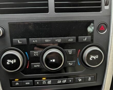 Червоний Ленд Ровер Діскавері, об'ємом двигуна 2 л та пробігом 126 тис. км за 18800 $, фото 6 на Automoto.ua