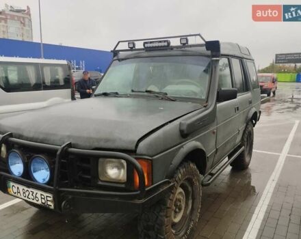 Серый Ленд Ровер Дискавери, объемом двигателя 2.5 л и пробегом 350 тыс. км за 5000 $, фото 2 на Automoto.ua