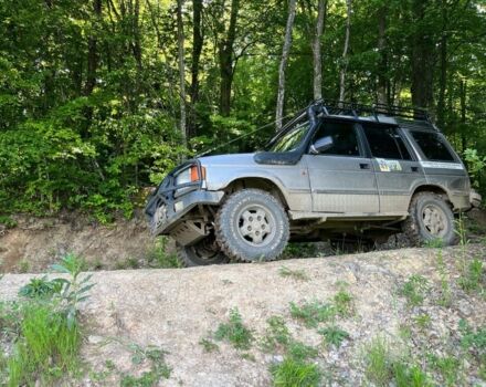 Серый Ленд Ровер Дискавери, объемом двигателя 2.5 л и пробегом 415 тыс. км за 6850 $, фото 8 на Automoto.ua