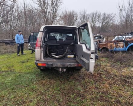 Сірий Ленд Ровер Діскавері, об'ємом двигуна 2.5 л та пробігом 400 тис. км за 1500 $, фото 2 на Automoto.ua