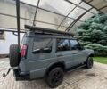 Серый Ленд Ровер Дискавери, объемом двигателя 2.5 л и пробегом 250 тыс. км за 30000 $, фото 2 на Automoto.ua