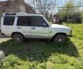 Серый Ленд Ровер Дискавери, объемом двигателя 2.5 л и пробегом 260 тыс. км за 2000 $, фото 1 на Automoto.ua