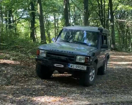 Серый Ленд Ровер Дискавери, объемом двигателя 2.5 л и пробегом 375 тыс. км за 4520 $, фото 1 на Automoto.ua