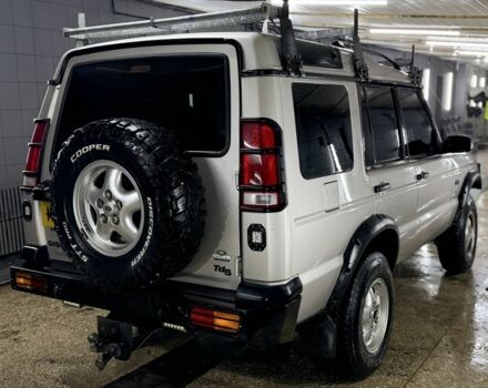 Серый Ленд Ровер Дискавери, объемом двигателя 0 л и пробегом 200 тыс. км за 3500 $, фото 5 на Automoto.ua