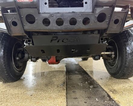 Серый Ленд Ровер Дискавери, объемом двигателя 0 л и пробегом 200 тыс. км за 3500 $, фото 18 на Automoto.ua