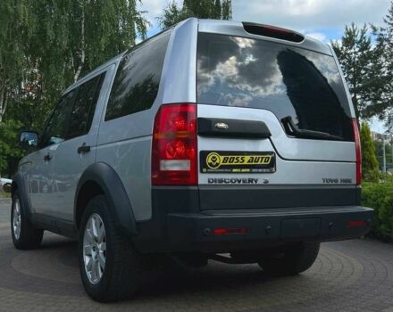 Сірий Ленд Ровер Діскавері, об'ємом двигуна 2.7 л та пробігом 279 тис. км за 10650 $, фото 4 на Automoto.ua