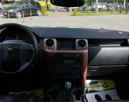 Сірий Ленд Ровер Діскавері, об'ємом двигуна 2.7 л та пробігом 279 тис. км за 10650 $, фото 11 на Automoto.ua