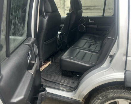 Сірий Ленд Ровер Діскавері, об'ємом двигуна 2.72 л та пробігом 350 тис. км за 9300 $, фото 7 на Automoto.ua