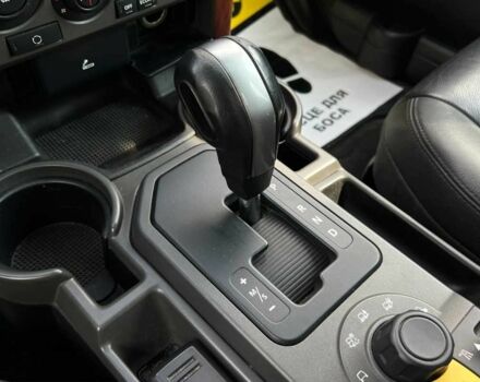 Сірий Ленд Ровер Діскавері, об'ємом двигуна 2.7 л та пробігом 279 тис. км за 10650 $, фото 18 на Automoto.ua