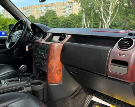 Сірий Ленд Ровер Діскавері, об'ємом двигуна 2.7 л та пробігом 279 тис. км за 10650 $, фото 9 на Automoto.ua