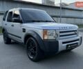 Сірий Ленд Ровер Діскавері, об'ємом двигуна 2.72 л та пробігом 320 тис. км за 10900 $, фото 1 на Automoto.ua