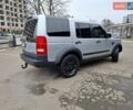 Сірий Ленд Ровер Діскавері, об'ємом двигуна 2.72 л та пробігом 319 тис. км за 13000 $, фото 3 на Automoto.ua