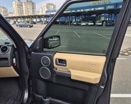 Сірий Ленд Ровер Діскавері, об'ємом двигуна 2.7 л та пробігом 392 тис. км за 9300 $, фото 8 на Automoto.ua