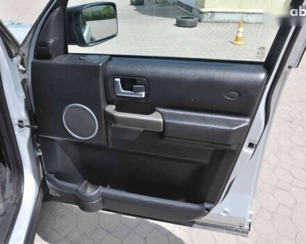 Серый Ленд Ровер Дискавери, объемом двигателя 2.7 л и пробегом 360 тыс. км за 8700 $, фото 24 на Automoto.ua