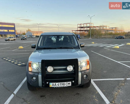 Серый Ленд Ровер Дискавери, объемом двигателя 2.72 л и пробегом 361 тыс. км за 12000 $, фото 3 на Automoto.ua