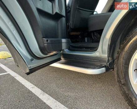 Серый Ленд Ровер Дискавери, объемом двигателя 2.72 л и пробегом 361 тыс. км за 12000 $, фото 17 на Automoto.ua