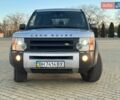 Серый Ленд Ровер Дискавери, объемом двигателя 2.72 л и пробегом 277 тыс. км за 9500 $, фото 2 на Automoto.ua