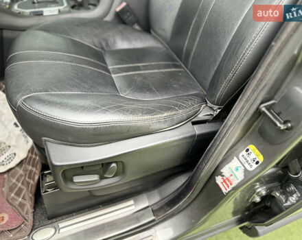 Серый Ленд Ровер Дискавери, объемом двигателя 2.99 л и пробегом 254 тыс. км за 17900 $, фото 31 на Automoto.ua