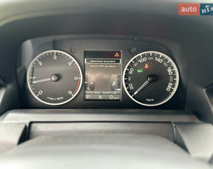 Серый Ленд Ровер Дискавери, объемом двигателя 2.99 л и пробегом 254 тыс. км за 15999 $, фото 36 на Automoto.ua