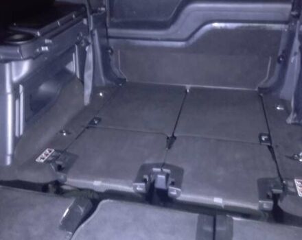 Серый Ленд Ровер Дискавери, объемом двигателя 3 л и пробегом 225 тыс. км за 17500 $, фото 28 на Automoto.ua