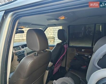 Сірий Ленд Ровер Діскавері, об'ємом двигуна 2.99 л та пробігом 177 тис. км за 26500 $, фото 20 на Automoto.ua