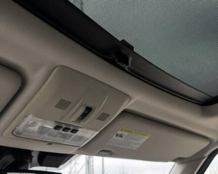 Серый Ленд Ровер Дискавери, объемом двигателя 3 л и пробегом 186 тыс. км за 19000 $, фото 24 на Automoto.ua