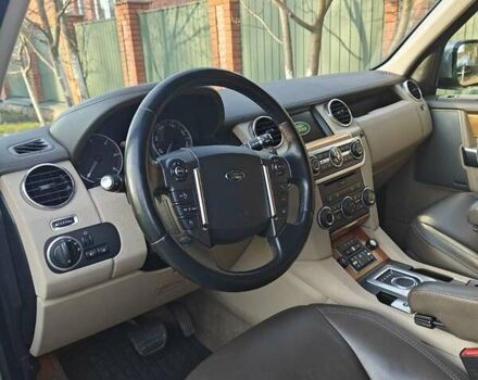 Сірий Ленд Ровер Діскавері, об'ємом двигуна 2.99 л та пробігом 177 тис. км за 26500 $, фото 6 на Automoto.ua