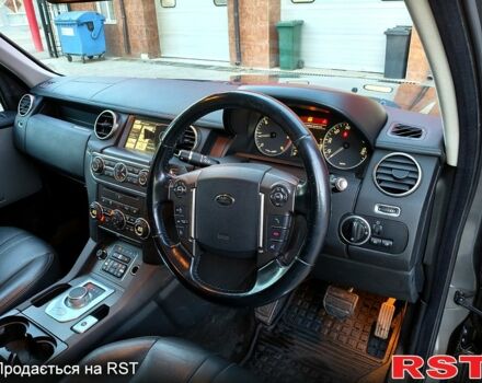 Серый Ленд Ровер Дискавери, объемом двигателя 3 л и пробегом 250 тыс. км за 8999 $, фото 9 на Automoto.ua
