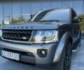 Сірий Ленд Ровер Діскавері, об'ємом двигуна 2.99 л та пробігом 257 тис. км за 27000 $, фото 5 на Automoto.ua