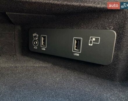 Серый Ленд Ровер Дискавери, объемом двигателя 2.99 л и пробегом 150 тыс. км за 28500 $, фото 35 на Automoto.ua